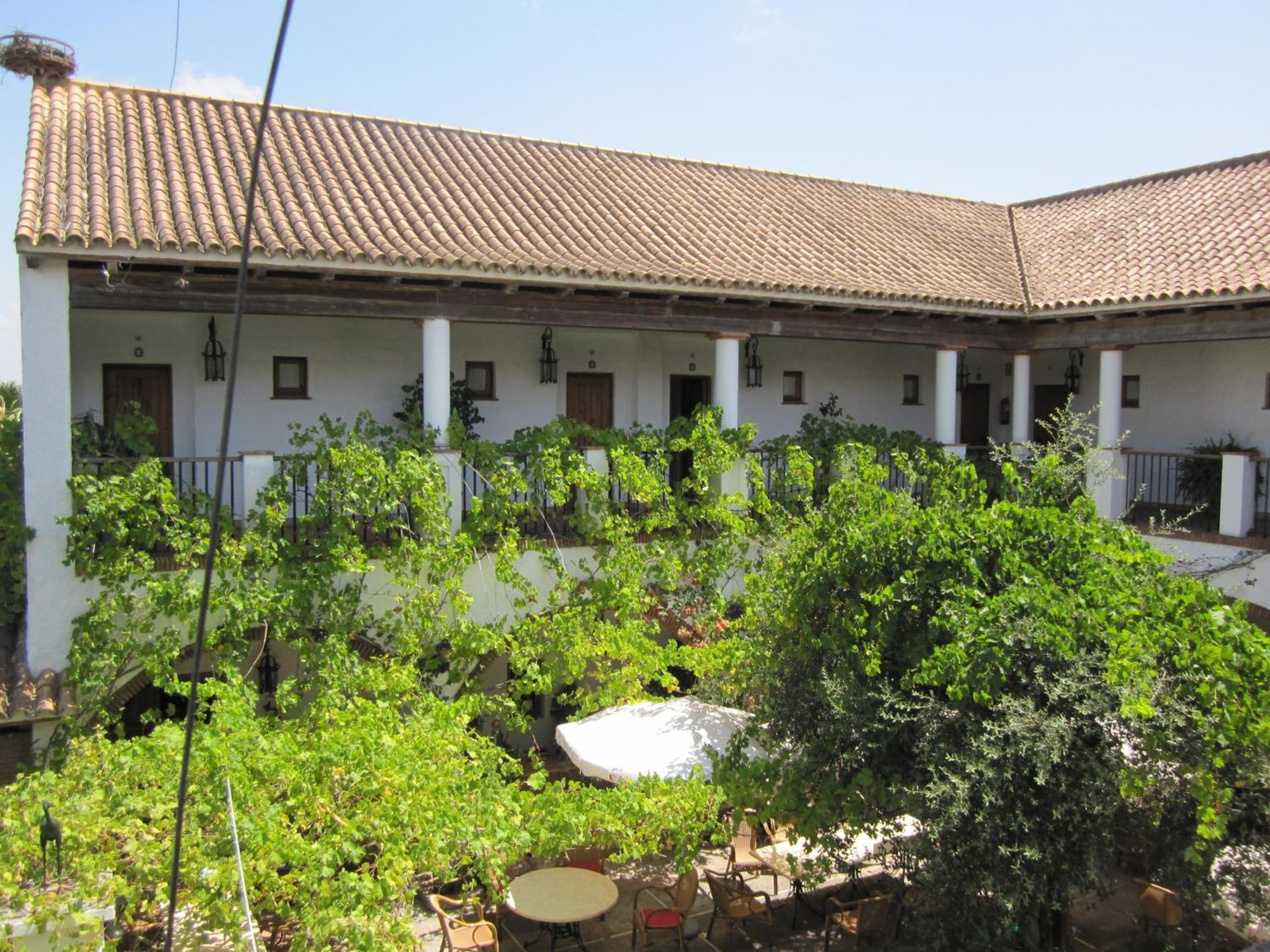 Hotel Cortijo Las Grullas Benalup-Casas Viejas Exterior foto
