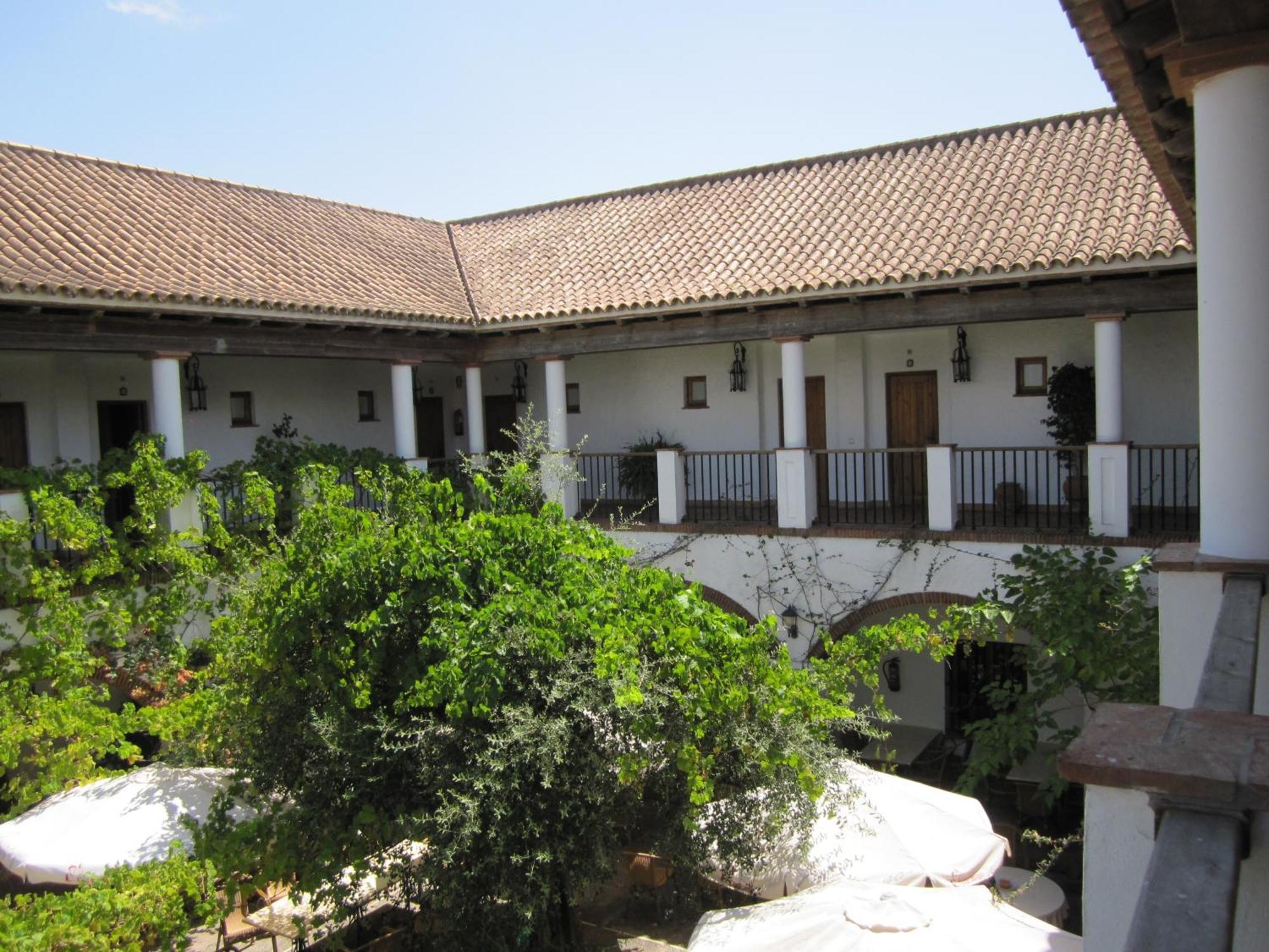 Hotel Cortijo Las Grullas Benalup-Casas Viejas Exterior foto