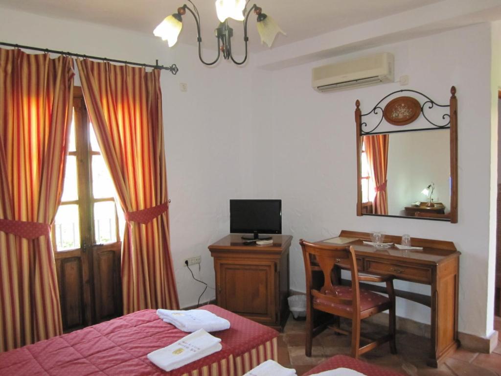 Hotel Cortijo Las Grullas Benalup-Casas Viejas Quarto foto
