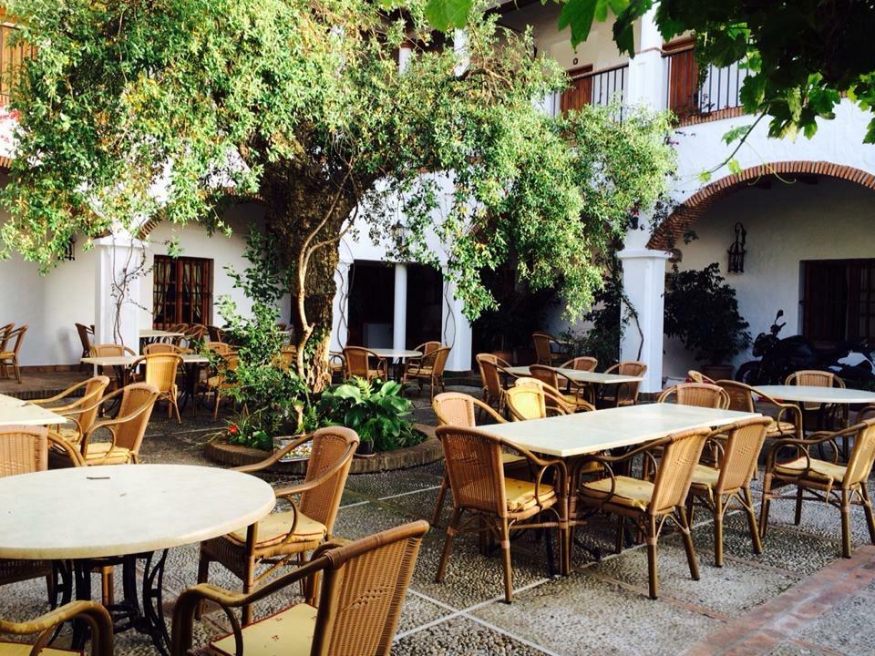 Hotel Cortijo Las Grullas Benalup-Casas Viejas Exterior foto
