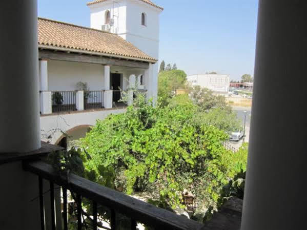 Hotel Cortijo Las Grullas Benalup-Casas Viejas Exterior foto